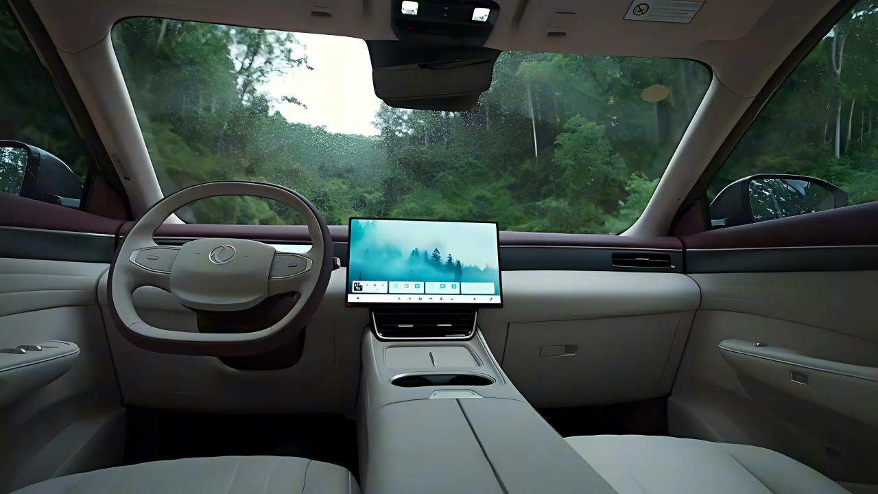 Dongfeng Aeolus L7 Side